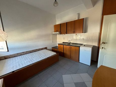 Studio 20sqm for rent-Komotini » Kikidi