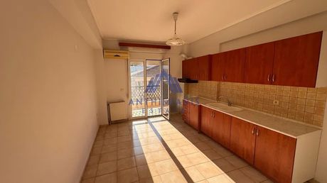 Διαμέρισμα 45τ.μ. για πώληση-Ελευθέριο-κορδελιό » Κέντρο