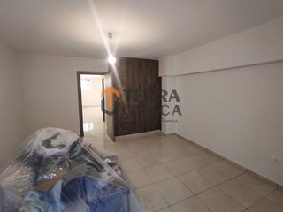 Διαμέρισμα 65 τ.μ. για πώληση, Πειραιάς, Καστέλλα-thumb-1