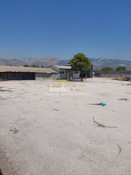 Επιχειρηματικό κτίριο 700τ.μ. για ενοικίαση-Αχαρνές