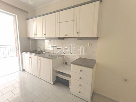 Studio 35sqm for rent-Patra » Agia Sofia
