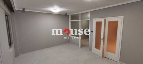 Office 65sqm for rent-Lefkos Pirgos