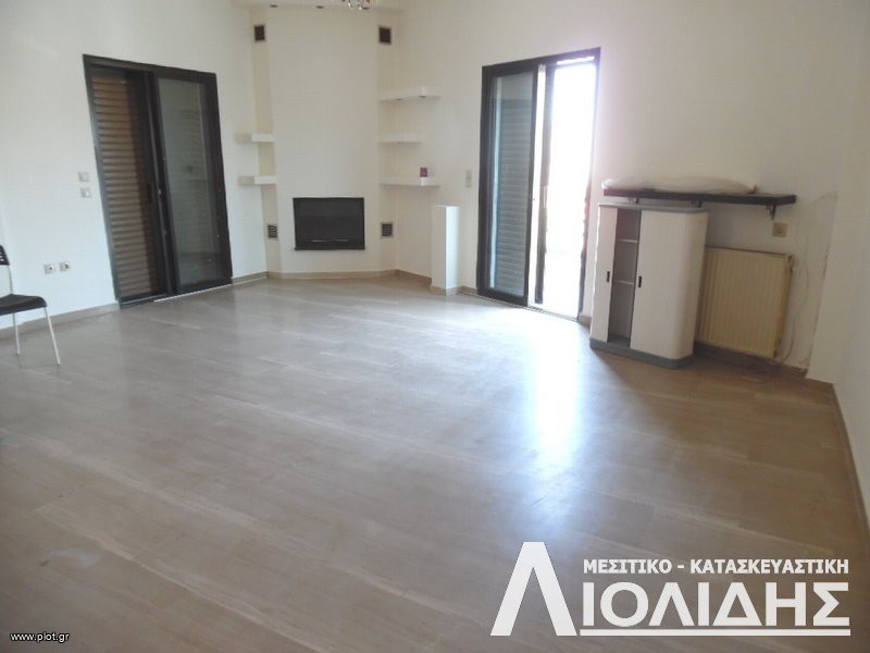 Επαγγελματικό 95 τ.μ. προς ενοικίαση, Πυλαία