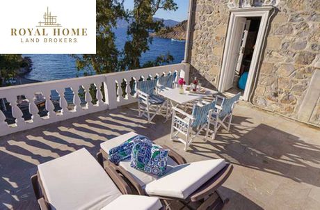 Hotel 235sqm for sale-Hydra » Mandraki