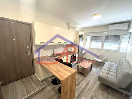 Studio 32sqm for sale-Ioannina » Center