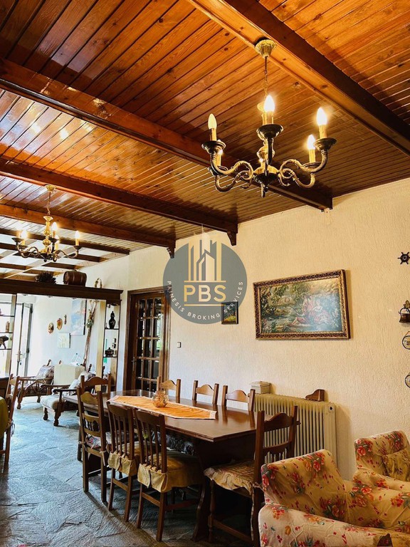 Μονοκατοικία 240 τ.μ. προς πώληση, Μέγαρα