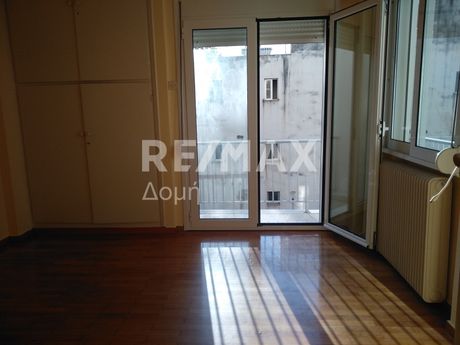 Studio / γκαρσονιέρα 28τ.μ. για ενοικίαση-Βόλος » Κέντρο