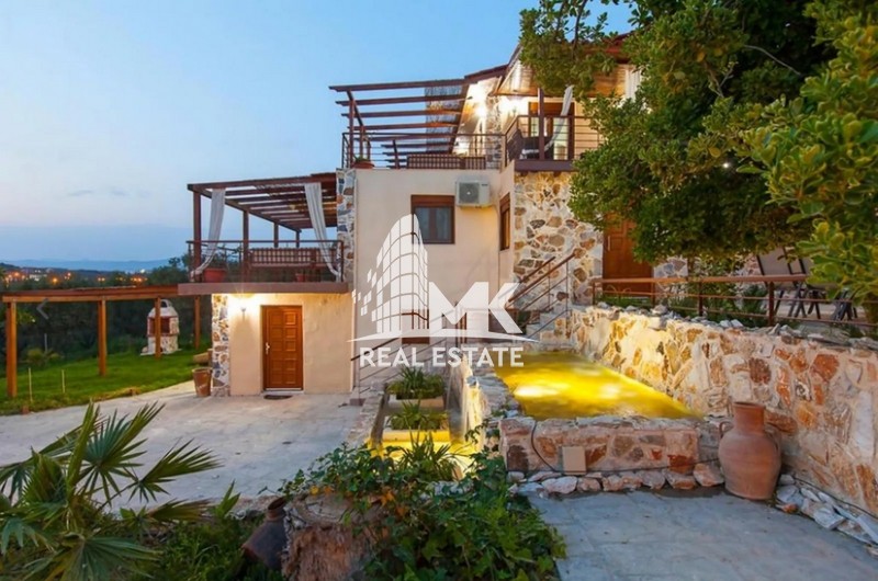 Βίλλα 280 τ.μ. πρός πώληση, Χαλκιδική, Μουδανιά