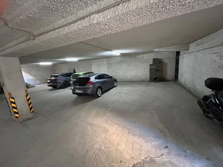 Parking 10τ.μ. για ενοικίαση-Πετράλωνα » Άνω πετράλωνα