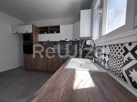 Maisonette 132sqm for rent-Thermi » Center Of Thermi