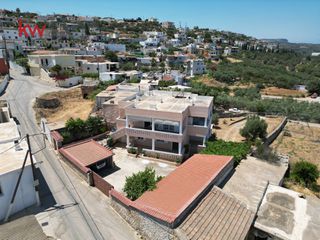 Συγκρότημα διαμερισμάτων 186 τ.μ. για πώληση
