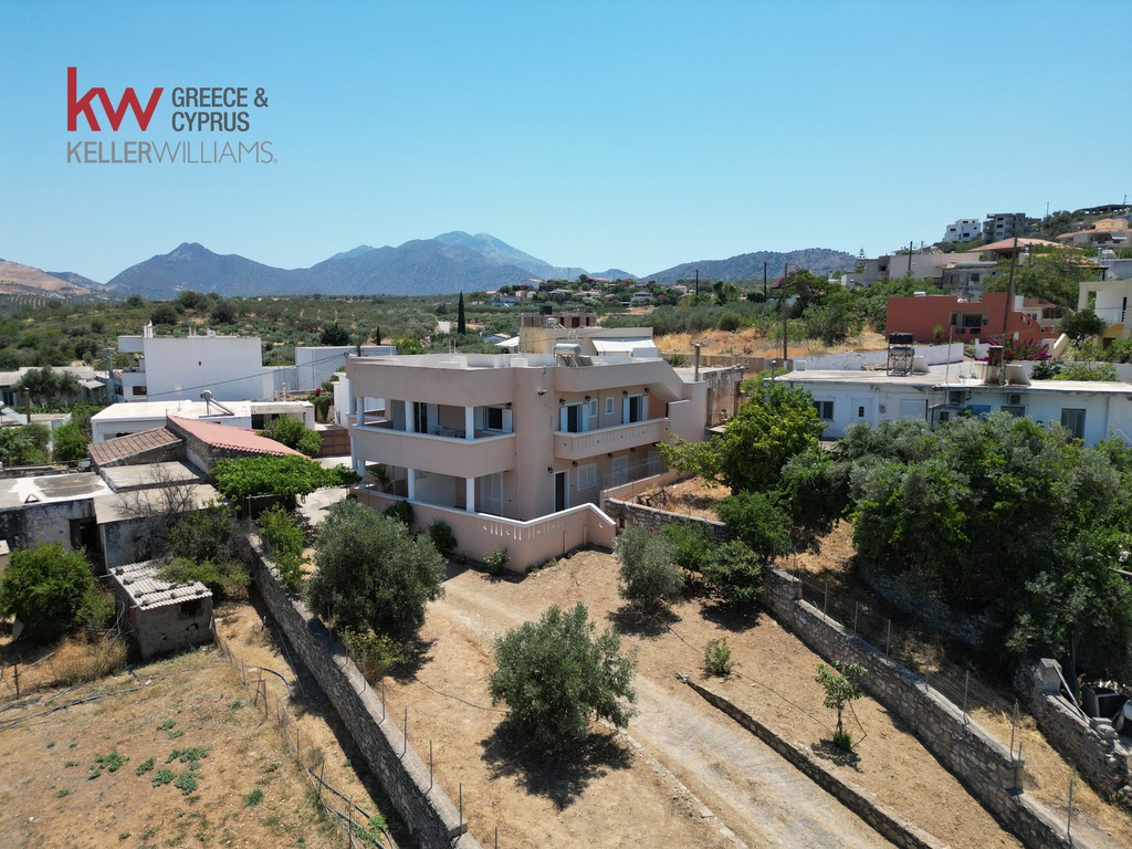 Συγκρότημα διαμερισμάτων 186 τ.μ. πρός πώληση, Ν. Ρεθύμνου, Γεροπόταμος
