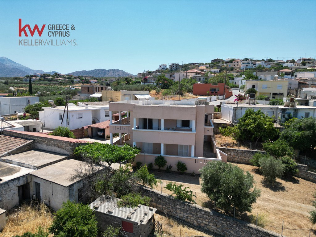 Συγκρότημα διαμερισμάτων 186 τ.μ. πρός πώληση, Ν. Ρεθύμνου, Γεροπόταμος