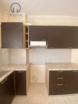 Studio 30sqm for rent-Patra » Patra Centre