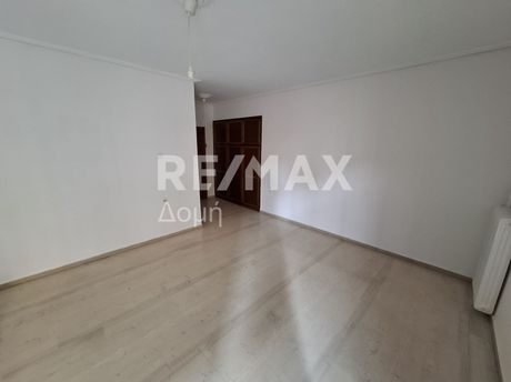 Apartment 82sqm for rent-Volos » Center