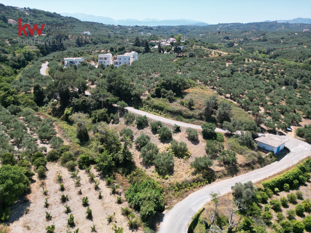 Αγροτεμάχια 848,41 τ.μ. προς πώληση, Κοιλάδα Πλατανιά