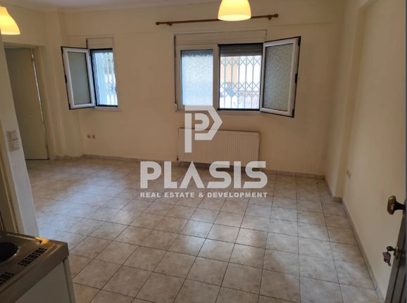 Studio 40 sqm for rent, Thessaloniki - Center, Papafi