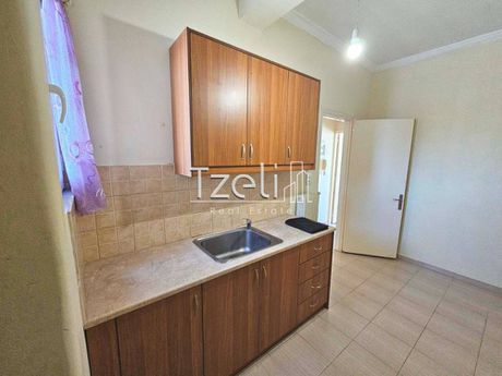 Studio 40sqm for rent-Patra » Agia Sofia