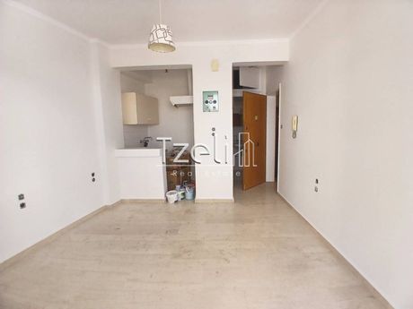 Studio 25sqm for rent-Patra » Eschatovouni