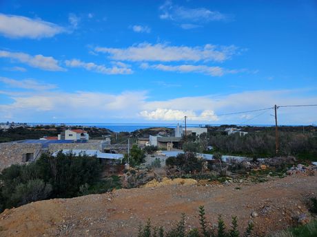 Land plot 4.021sqm for sale-Vrachasi » Epano Sisi