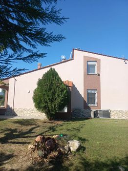 Villa 95sqm for sale-Orfano » Orfani