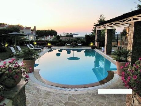 Villa 400sqm for sale-Kassandra » Stavros