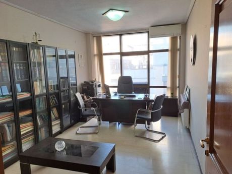Business bulding 39sqm for sale-Dioikitirio