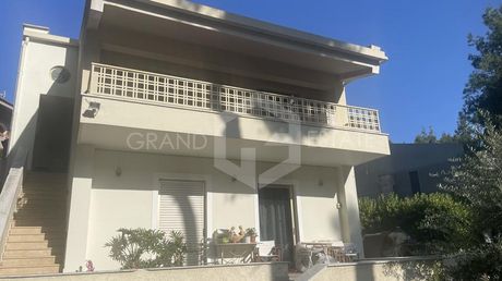Μεζονέτα 198τ.μ. για πώληση-Διόνυσος » Κέντρο