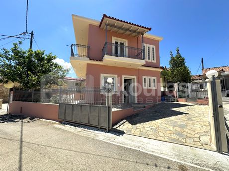 Μονοκατοικία 130τ.μ. για πώληση-Βουφράδα