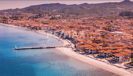 Hotel 577sqm for sale-Kassandra » Pefkochori