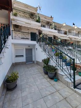 Maisonette 95sqm for sale-Kassandra » Pefkochori