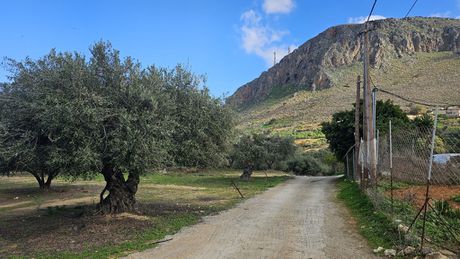 Land plot 742sqm for sale-Gouves » Skoteino