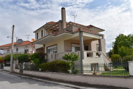 Detached home 280 sqm for sale