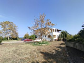Βίλλα 550 τ.μ. για πώληση