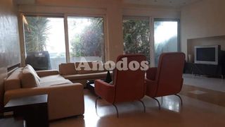 Μεζονέτα 281 τ.μ. για ενοικίαση