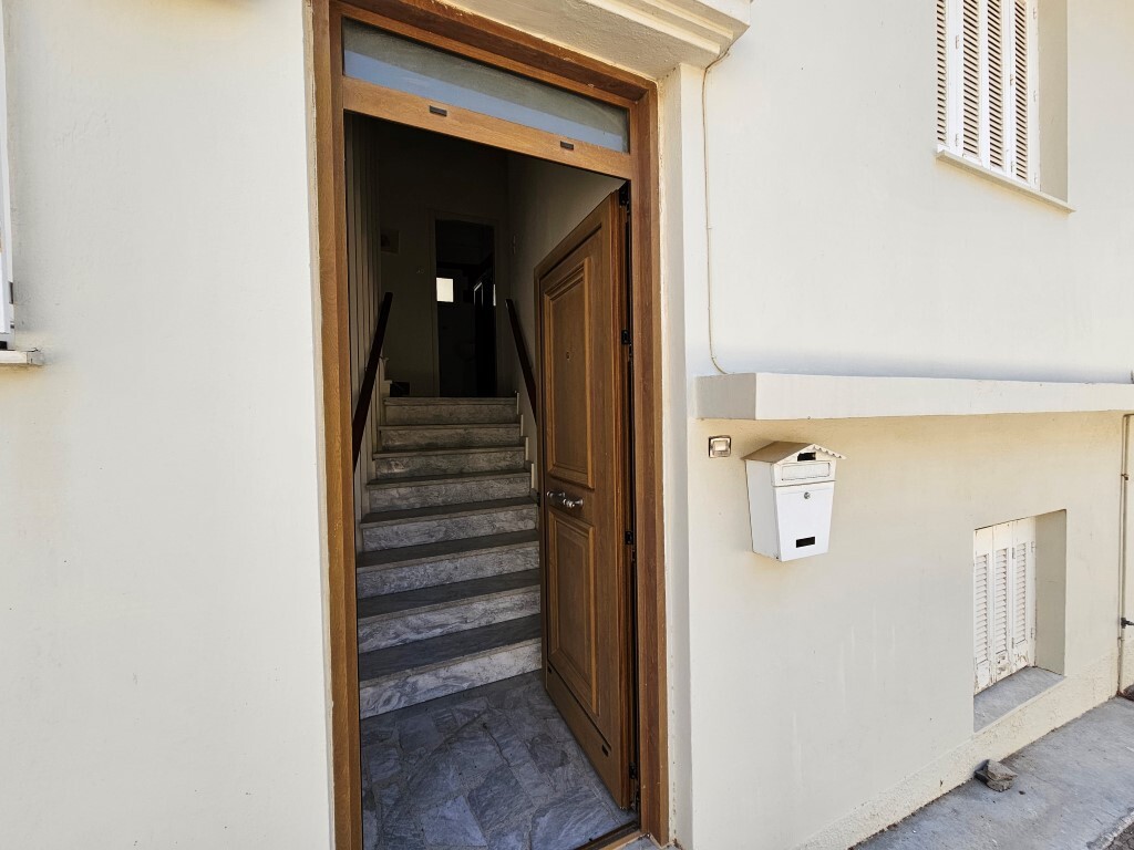Μεζονέτα 200 τ.μ. προς πώληση, Κριτσά