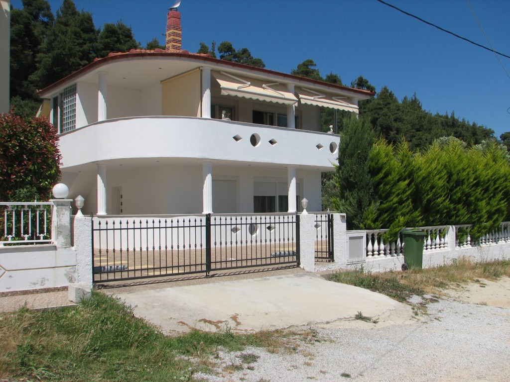 Μονοκατοικία 240 τ.μ. προς πώληση, Κρυοπηγή Κασσάνδρας