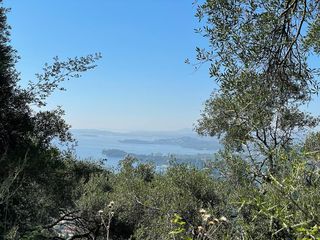 Οικόπεδο 90.000 τ.μ. για πώληση