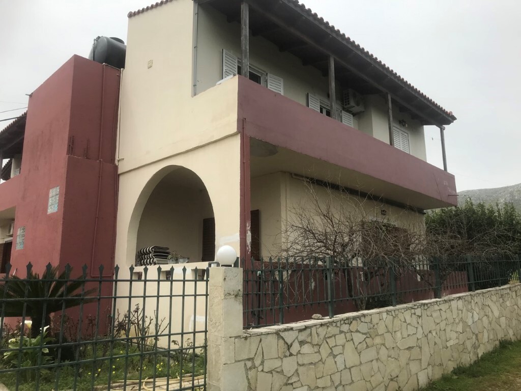 Μονοκατοικία 275 τ.μ. προς πώληση, Κολλυβάς