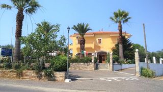 Ξενοδοχείο 0 τ.μ. προς πώληση, Παρέλι-thumb-2