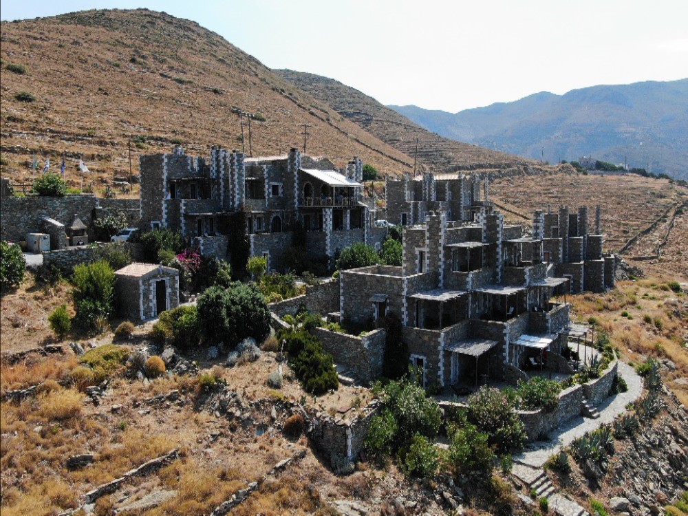 Ξενοδοχείο 2.577 τ.μ. προς πώληση, Αμπελιά Οιτύλου