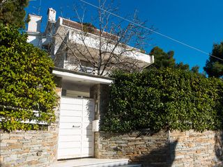 Κτίριο 680 τ.μ. για πώληση