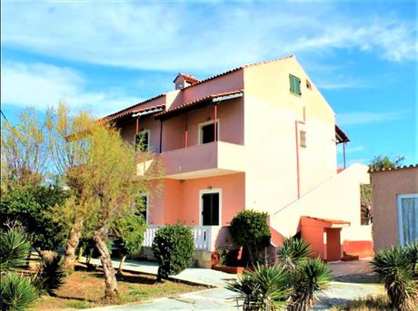 Ξενοδοχείο 390 τ.μ. για πώληση