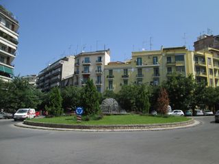 Επιχειρηματικό κτίριο 76 τ.μ. για πώληση