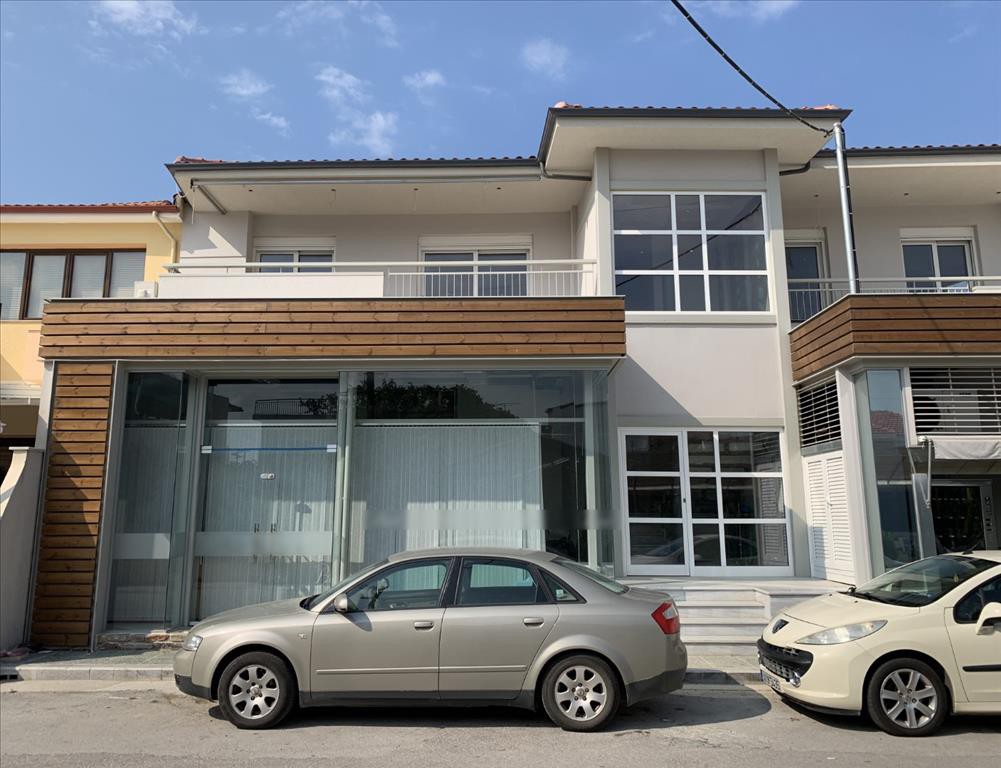 Επιχειρηματικό κτίριο 580 τ.μ. προς πώληση, Παραλία Νικήτης