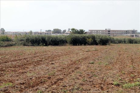Land plot 1.700 sqm for sale