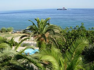 Hotel 480 sqm for sale, Samos Prefecture, Samos-thumb-2