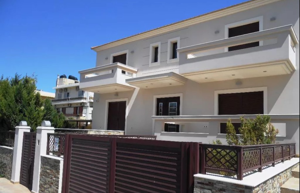 Μονοκατοικία 400 τ.μ. προς πώληση, Ατσαλένιο