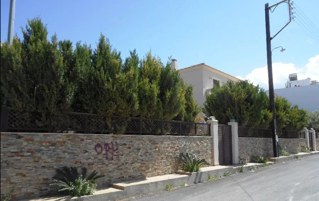 Μονοκατοικία 400 τ.μ. προς πώληση, Ατσαλένιο