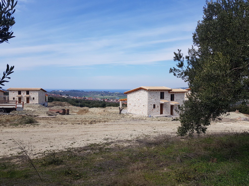 Οικόπεδο 4.908 τ.μ. προς πώληση, Καλάνδρα